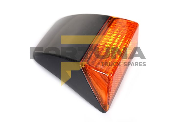 Imagem do produto LANTERNA SETA VOLVO FH/FM LD - C/ CARCACA EXT. - Cód: FAP-11650